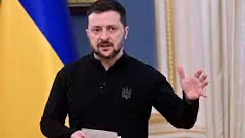 "Қримнинг мақомини фақат тинчликка эришилгандан кейингина муҳокама қилиш мумкин" - Зеленский