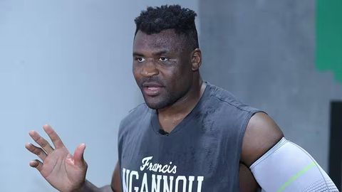 Собиқ UFC чемпиони 17 ёшли қизнинг ўлимига сабабчи бўлди