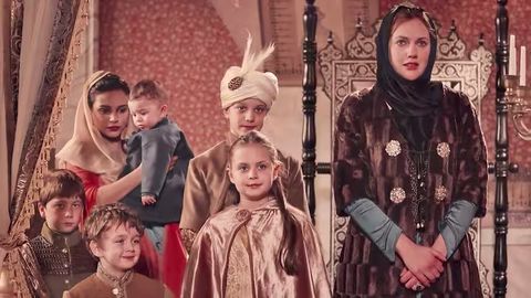 Xurram buncha farzandni dunyoga keltirolmasdi: &ldquo;Muhtasham yuz yil&rdquo;dagi yana bir xatolik aniqlandi