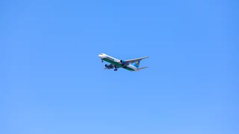 U.S. deports over 100 Central Asian nationals in joint operation backed by Uzbekistan&nbsp;