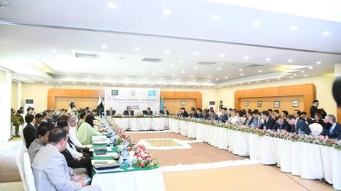 Kazakhstan, Pakistan sign 10 agreements to deepen trade and transport ties &nbsp;