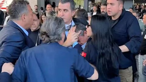 В Стамбуле напали на лидера турецкой оппозиции