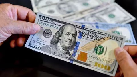 США заплатят нелегальным мигрантам по 1000 долларов за добровольный выезд из страны