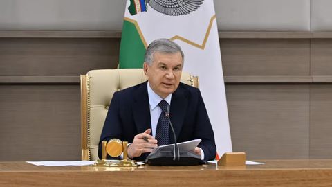 &ldquo;Bizda tibbiyot xodimlari sonida ham, moliyalashtirishda ham muammo yo&lsquo;q. Lekin sifat-chi?&rdquo; &mdash; Shavkat Mirziyoyev