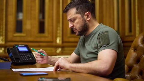 Zelenskiy O&lsquo;zbekistondagi uchta kompaniyaga sanksiya qo&lsquo;lladi