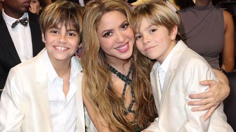 Xonanda Shakira va futbolchi Pikening o&lsquo;g&lsquo;illari o&lsquo;zlarining ilk qo&lsquo;shig&lsquo;ini e&rsquo;lon qilishdi