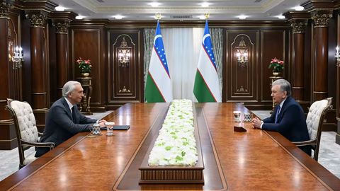Shavkat Mirziyoyev &ldquo;Gazprom neft&rdquo; kompaniyasi boshqaruvi raisini qabul qildi. Nimalar muhokama qilindi?