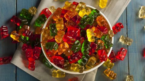 Bolangizga vitaminli marmeladlar berasizmi? Ota-onalar bilishi kerak bo&lsquo;lgan haqiqatlar&nbsp;