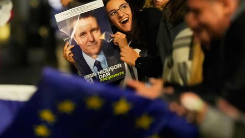 Ruminiyada mer prezidentlik saylovlarida g&lsquo;alaba qozondi