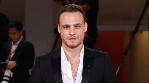 Turkiyalik aktyor Kerem Bursin Gollivud kinolarida rol ijro etishi mumkin