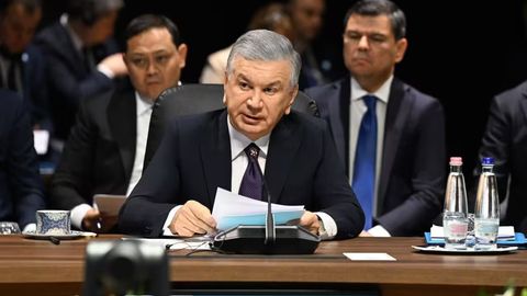 Shavkat Mirziyoyev turkiy davlatlar hamkorligini rivojlantirishning muhim yo&lsquo;nalishlarini ko&lsquo;rsatdi