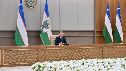 Uzbekistan opens gold jewelry trade to individual entrepreneurs to curb shadow market