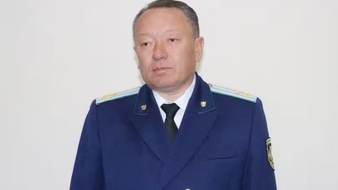 Navoiy shahriga yangi prokuror tayinlandi