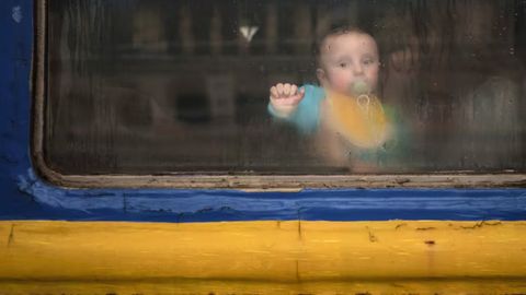 Ukraina Rossiyadan deportatsiya qilingan 500 dan ortiq bolani qaytarishni talab qildi