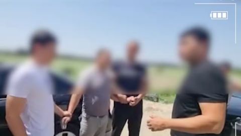 Andijonda ayolni sharmanda qilmaslik uchun 7 ming dollar talab qilgan erkak ushlandi (video)