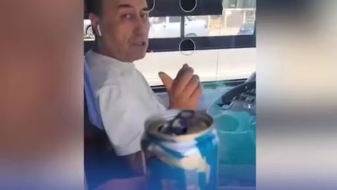 Video: Toshkentda avtobus haydovchisi yo&lsquo;lovchi yigitni nega avtobusdan tushirib yubordi?&nbsp;