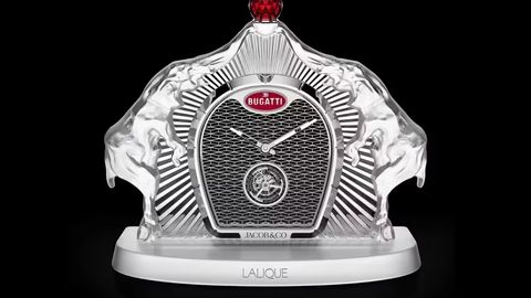 Bugatti 240 ming dollarlik Calandre nomli stol soati ishlab chiqardi&nbsp;