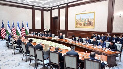 Shavkat Mirziyoyev AQSHning yetakchi kompaniyalari delegatsiyasi bilan uchrashuv o&lsquo;tkazdi