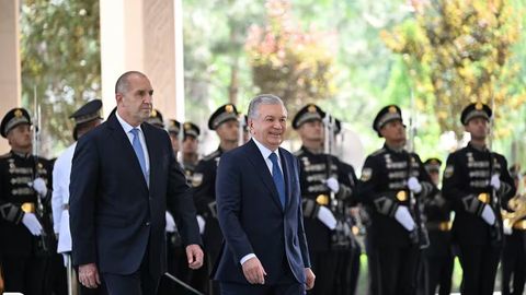 Bolgariya prezidenti O&lsquo;zbekistonda rasmiy kutib olindi (foto)