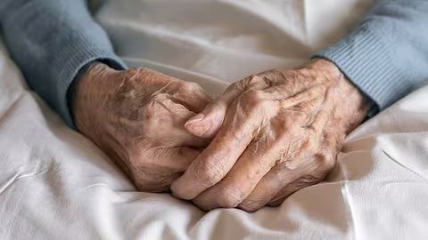 105 yoshli ayol uzoq umr ko&lsquo;rish sirini oshkor qildi