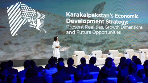 Saida Mirziyoyeva IV Toshkent xalqaro investitsiya forumi doirasidagi sessiyada ishtirok etdi