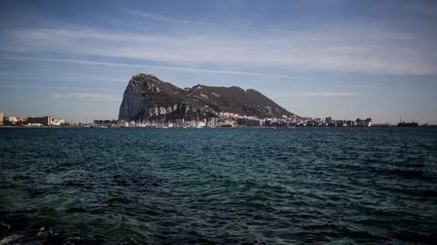 ЕИ ва Буюк Британия Гибралтар бўйича сиёсий келишувга эришди