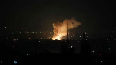 Исроил Эронга ҳаводан ҳужум қилди (фото, видео)