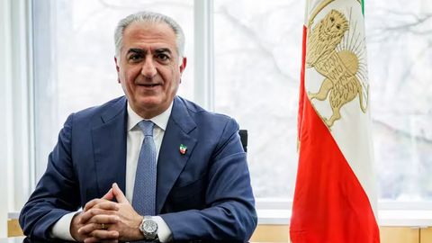 Rizo Pahlaviy: &ldquo;Yagona chora &mdash; Erondagi tuzumni ag&lsquo;darish&rdquo;