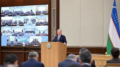 В Узбекистане могут быть уволены хокимы 15 районов