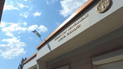 Адлия вазирлиги жинси ўзгарганларнинг исм-фамилияси ўзгариши бўйича изоҳ берди