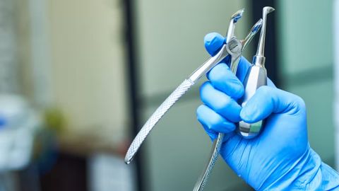 Rossiyada aql tishini oldirgan erkak vafot etdi&nbsp;