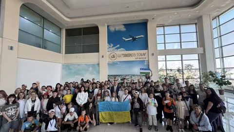 Uzbekistan donates 2,000 sets of school supplies to Ukrainian children&nbsp;