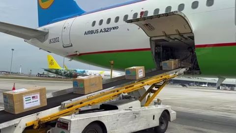 Malayziya O&lsquo;zbekistonga 20 ming dollarlik ilmiy adabiyotlarni taqdim etdi