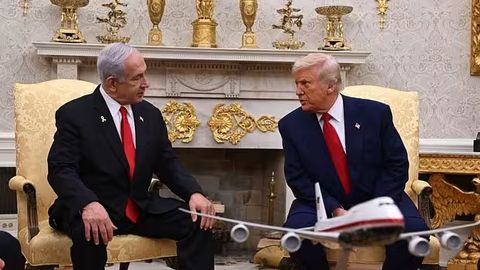 Netanyaxu AQSHni Eron bilan urushga tortish uchun Trampni aldamoqda &mdash; OAV