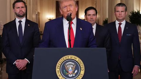 США нанесли удары по трем ядерным объектам Ирана