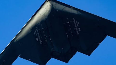 США атаковали ядерный объект в Фордо 12 мегабомбами для уничтожения бункеров