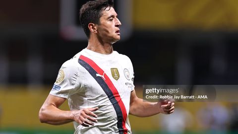 FIFA Abduqodir Husanovni e&rsquo;tirof etdi