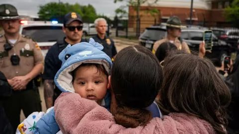 AQSH Oliy sudi migrantlarni boshqa davlatlarga deportatsiya qilishga ruxsat berdi