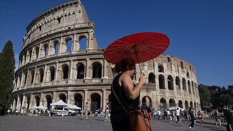 Italiyaning ko&lsquo;plab shaharlarida jazirama sabab &ldquo;qizil&rdquo; ogohlantirish e&rsquo;lon qilindi