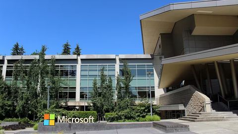 Microsoft 9 mingga yaqin xodimini ishdan bo&lsquo;shatdi