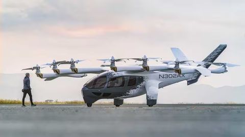 Abu Dabida aerotaksi sinovlari boshlandi