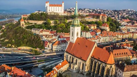 Maosh kuniga 75 yevro: o&lsquo;zbekistonliklar Slovakiyaga ishga chaqirilmoqda&nbsp;