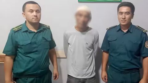 Andijonda xotinini ko&lsquo;chada o&lsquo;ldirib, qochib ketgan erkak ushlandi&nbsp;