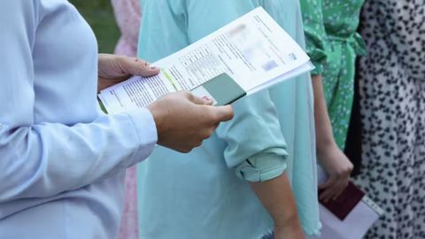 В Узбекистане началась выдача разрешений для абитуриентов&nbsp;