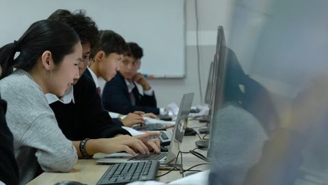 Yandex Uzbekistan dasturlash maktabiga yo&lsquo;l ochadigan kursni ishga tushirdi