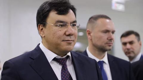 &ldquo;Let&rsquo;s see what&rsquo;s proposed before deciding,&rdquo; says Uzbekistan&rsquo;s Ecology Minister on Sea Breeze project at Charvak&nbsp;
