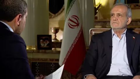 &ldquo;Tehron Isroil bilan urushga tayyor, yadro dasturi to&lsquo;xtatilmaydi&rdquo; &mdash; Eron prezidenti (video)