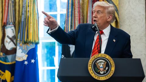 &ldquo;Amerikaliklarning 53 foizi Epshteyn ishi Tramp tufayli e&rsquo;lon qilinmayapti deb hisoblaydi&rdquo; &mdash; so&lsquo;rovnoma