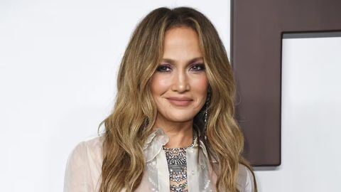 Xonanda Jennifer Lopes Rossiyada konsert berishdan bosh tortdi