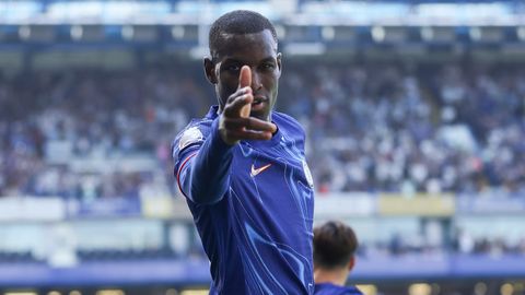 &ldquo;Chelsi&rdquo;da katta &ldquo;tozalash&rdquo;: klub 15 nafar futbolchiga chiqish eshigini ko&lsquo;rsatdi